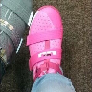 Size 9 pink LeBron's women